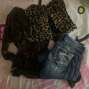 Cutesy 3pc bundle!!!💗💗💗 ( can sell pieces separately)